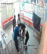 ভালুকায় ভোটকেন্দ্রে ঢুকে তরুণদের ব্যালট পেপারে সিল মারার ঘটনা, প্রিসাইডিং কর্মকর্তা অব্যাহতি