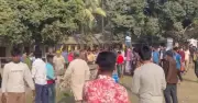 গাইবান্ধা-৪ আসনে ভোটকেন্দ্রে হামলা, ব্যালট ছিনতাই ও সহিংসতা, আহত ১০