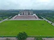 বিএনপির ছায়া মন্ত্রিসভা গঠনের আলোচনা: গণতন্ত্রে নতুন মাত্রা যোগ করতে পারে?