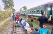 কুমিল্লার নাঙ্গলকোটে মহানগর এক্সপ্রেস ট্রেন লাইনচ্যুত, যাত্রীদের ভোগান্তি