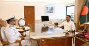 প্রধানমন্ত্রীর সঙ্গে নৌবাহিনী প্রধানের বৈঠক: জলসীমা নিরাপত্তা ও সুনীল অর্থনীতি নিয়ে আলোচনা