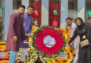 সাভার বন্ধুসভার শ্রদ্ধাঞ্জলি: শহীদ মিনারে পুষ্পস্তবক অর্পণ ও ভাষাশহীদদের স্মরণ