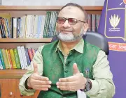 নিয়াজ আহমদের পদত্যাগ: বিশ্ববিদ্যালয় উদ্ধার মিশন শেষ, বিদায়ের কারণ ও অর্জন