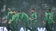 ইংল্যান্ডের কাছে হারের পর পাকিস্তানের সেমিফাইনালে ওঠার পথ কঠিন, সমীকরণ জটিল