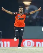 উমরান মালিকের বাজে বোলিং: ডিওয়াই পাতিল কাপে এক ওভারে ৩৬ রান খরচ