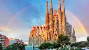 বার্সেলোনার স্মৃতি: লা সাগরাদা ফামিলিয়ার অসম্পূর্ণ সৌন্দর্য ও ভ্রমণের গভীরতা
