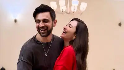 শোয়েব মালিকের ব্যক্তিজীবনের গুজব প্রত্যাখ্যান: স্ত্রী সানা জাভেদ ও ছেলে ইজহানের প্রতি সম্মান