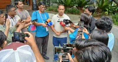 বাফুফে সভাপতি তাবিথ আউয়ালের সিডনি সফর: নারী ফুটবল দলকে উজ্জীবিত করতে মিলন ও বোনাসের প্রতিশ্রুতি