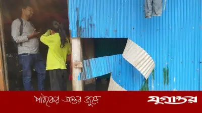 লক্ষ্মীপুরে প্রবাসীর বাড়িতে দুর্ধর্ষ ডাকাতি: গৃহবধূ মারধর ও শ্লীলতাহানির শিকার