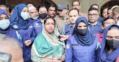 আইভীর বিরুদ্ধে শ্রমিক হত্যা মামলায় গ্রেফতার আবেদন মঞ্জুর, আদালতের সিদ্ধান্তে উত্তাল নারায়ণগঞ্জ