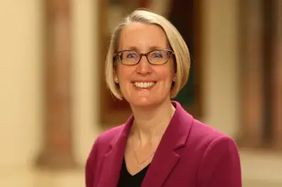 বাংলাদেশে অনলাইন শিক্ষার ভবিষ্যৎ: চ্যালেঞ্জ ও সম্ভাবনা নিয়ে বিশেষজ্ঞ মতামত