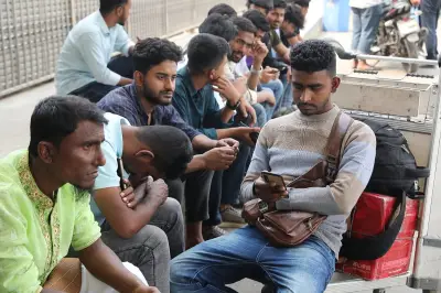 ঢাকা থেকে মধ্যপ্রাচ্যগামী ফ্লাইট বাতিল: যাত্রীদের চরম ভোগান্তি