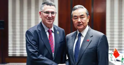 ইরান-ইসরায়েল সংঘাতে চীনের অবস্থান: যুদ্ধবিরতি ও সংলাপের আহ্বান