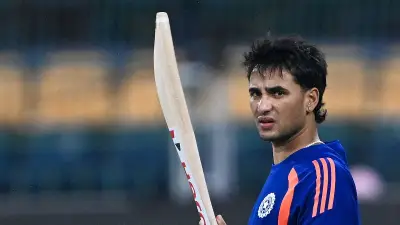 বিশ্বকাপে অভিষেকের সংকট, পন্টিংয়ের আশার বাণী: সেমিফাইনালে কি জেগে উঠবে তার ব্যাট?