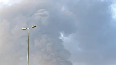 মধ্যপ্রাচ্যে যুদ্ধের চতুর্থ দিনে মার্কিন দূতাবাসে হামলা, ইরানে নিহত ৭৮৭