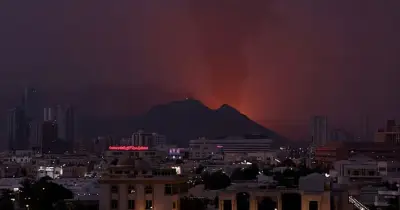 মধ্যপ্রাচ্যে উত্তেজনা: সংযুক্ত আরব আমিরাত ও কাতার প্রতিহত করেছে ক্ষেপণাস্ত্র ও ড্রোন হামলা