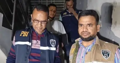 উত্তরায় গৃহকর্ত্রী হত্যা: দারোয়ান ও ভাড়াটিয়া গ্রেপ্তার, স্বর্ণালঙ্কার উদ্ধার
