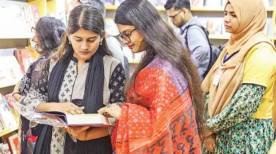 বইমেলায় পাঠকের উপস্থিতি কম, প্রকাশকদের অভিযোগ ও নতুন বইয়ের সম্ভার