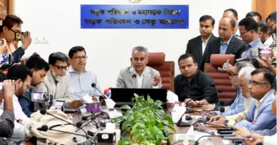 ঈদে অতিরিক্ত ভাড়া নিলে বাস কোম্পানির রুট পারমিট বাতিলের হুমকি