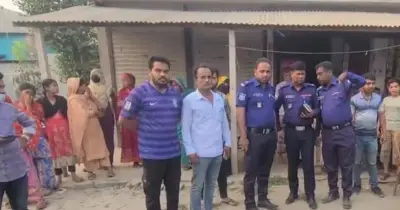 ধামরাইয়ে কাভার্ডভ্যানের চাপায় পুলিশ কনস্টেবল ও বাইসাইকেল চালক নিহত