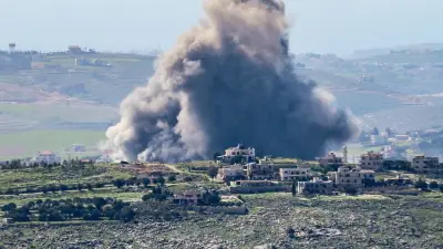 সীমান্তে ইসরায়েলি নির্দেশ, জ্বালানি আতঙ্কে ভারতের তেল কেনায় ছাড়, কুয়েতে মার্কিন দূতাবাস খালি