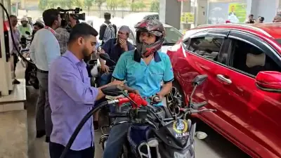 বাংলাদেশে অনলাইন শিক্ষার নতুন অধ্যায়: ডিজিটাল প্ল্যাটফর্মে শিক্ষার্থীদের অংশগ্রহণ বাড়ছে