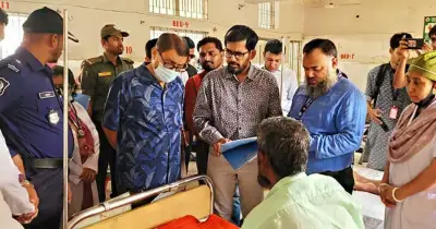 স্বাস্থ্যমন্ত্রীর অভিযান: পলাশ হাসপাতালে ডাক্তারদের উপস্থিতি নিয়ে উদ্বেগ