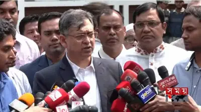 বাংলাদেশে অনলাইন শিক্ষার চ্যালেঞ্জ: ইন্টারনেট ও ডিভাইসের অপ্রতুলতা প্রধান বাধা