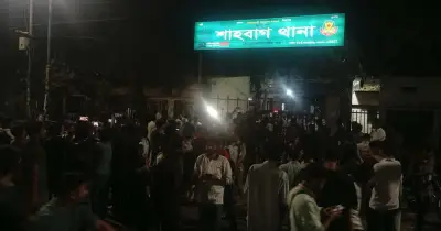 শাহবাগে উত্তপ্ত পরিস্থিতি: ৭ মার্চের ভাষণ বাজানো নিয়ে সংঘর্ষ, আটক ও মারধর
