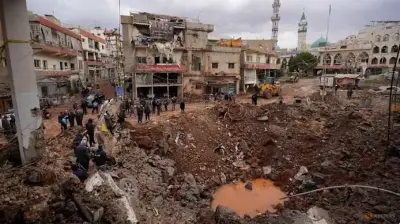 বাংলাদেশে অনলাইন শিক্ষার নতুন যুগ: ডিজিটাল প্ল্যাটফর্মে শিক্ষার্থীদের অংশগ্রহণ বাড়ছে