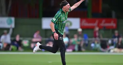 বিশ্ব রেকর্ড: ব্রেট র্যান্ডেলের পাঁচ বলে পাঁচ উইকেট, প্রথম শ্রেণির ক্রিকেটে ইতিহাস