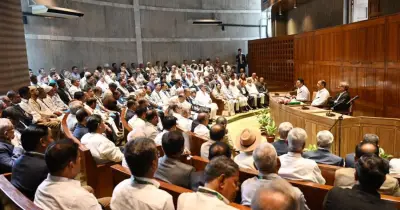 তেরোতম সংসদের স্পিকার নির্বাচন নিয়ে আলোচনা শেষের পথে, বিএনপির সংসদীয় দলের বৈঠক চলছে