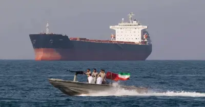 হরমুজ প্রণালীতে ট্যাংকার পাহারার মার্কিন দাবি নিয়ে ইরানের উপহাস, হোয়াইট হাউস অস্বীকার