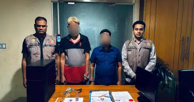 যুক্তরাষ্ট্র দূতাবাসে চাকরি দেওয়ার নামে প্রতারণা: মিরপুর থেকে দুইজন গ্রেফতার