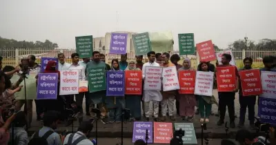 এনসিপির বিক্ষোভ: সংসদ অধিবেশনের প্রথম দিনেই তিন দফা দাবিতে অবস্থান