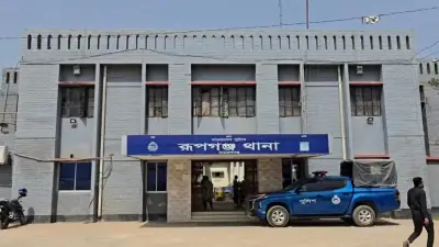 সংসদে রাষ্ট্রপতির বক্তব্যে বিরোধী দলের ওয়াক আউট, মাদকাসক্তের হামলায় আহত বাবা-ভাই