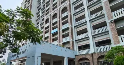 খুলনায় মাকে মারধর করে বাড়ি থেকে বের করে দেওয়ার ঘটনায় ছেলে কারাগারে