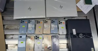 মধ্যপ্রাচ্য সংকটে ফ্লাইট বাতিল, সুযোগে চোরাচালানি বাড়ছে বিমানবন্দরে