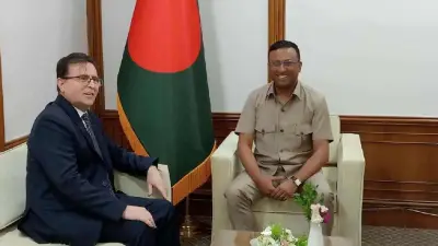 বাংলাদেশ ব্যাংকের নতুন নোট বিক্রি বেআইনি, সংসদে ফ্যাসিবাদমুক্ত রাখার আহ্বান