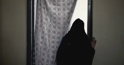 তালেবান আইনে নারীর প্রতি সহিংসতা: আদালতের রায়ে নির্যাতিতা নারীর আর্তনাদ