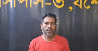 র‍্যাবের অভিযানে জেসোরে অপহৃত ব্যবসায়ী জীবিত উদ্ধার, ১ কোটি টাকা মুক্তিপণ দাবি ছিল