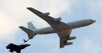 ইরাকের আকাশে মার্কিন রিফুয়েলিং বিমান বিধ্বস্ত, উদ্ধার অভিযান চলছে