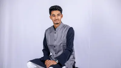 ঈদের পাঞ্জাবিতে আরামের নকশা, মডেল ফুটবলার শেখ মোরছালিন