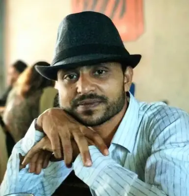 কুমিল্লায় কলেজ শিক্ষকের অর্ধগলিত মরদেহ উদ্ধার, মৃত্যুর কারণ অজানা