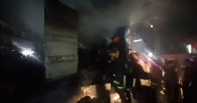 চট্টগ্রামে রেলওয়ে পূর্বাঞ্চলের প্রধান সরঞ্জাম নিয়ন্ত্রকের কার্যালয়ে অগ্নিকাণ্ড: ২.৮ লাখ টাকা ক্ষতি