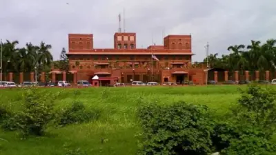 রাজধানীতে ইয়াবাসহ ২ মাদক কারবারি আটক, মালদ্বীপে নিহত ৫ বাংলাদেশির লাশ দেশে ফেরত