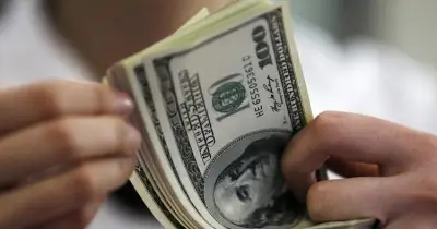 ঈদ সামনে রেখে রেমিট্যান্সে বড় উল্লম্ফন, ১৪ দিনে ২.২০ বিলিয়ন ডলার