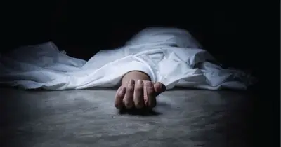 খুলনার পাইকগাছায় পুলিশ কর্মকর্তার মাকে গলা কেটে হত্যা, দুর্বৃত্তদের সন্দেহ