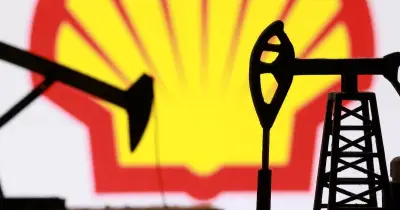 ইরান যুদ্ধে জ্বালানি সংকট: তেল কোম্পানির শেয়ারের দাম রেকর্ড উচ্চতায়