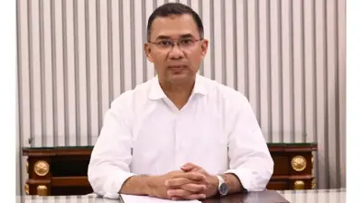 ঈদযাত্রায় নৌপথে জাহাজ বৃদ্ধি, কমলাপুরে উপচেপড়া ভিড়, হরমুজ প্রণালি অচলে তেল রপ্তানি কমেছে ৬০%